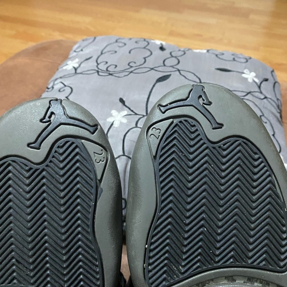Air Jordan 12 wool and leather materials - Picture 6 of 7
